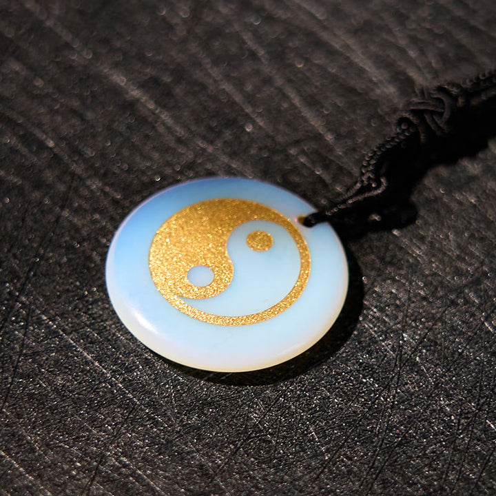 Buddha Stones各種クリスタルアメジストタイガーアイグリーンアベンチュリン陰陽スピリチュアルネックレスペンダント