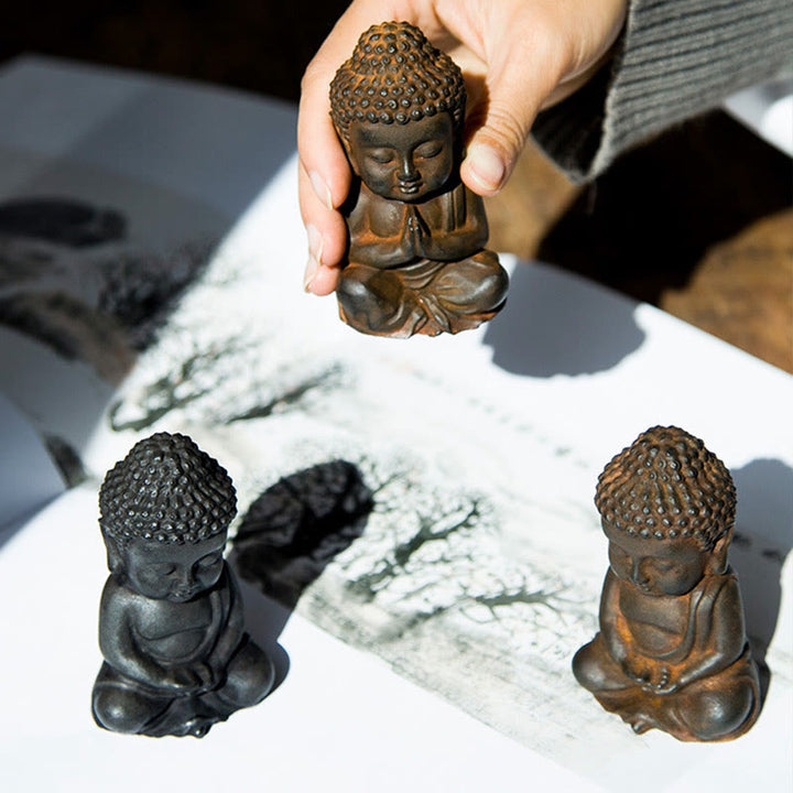 Buddha Stones手作り 小さな釈迦牟尼仏 鉄粉 錆 鋳造 樹脂 像 装飾