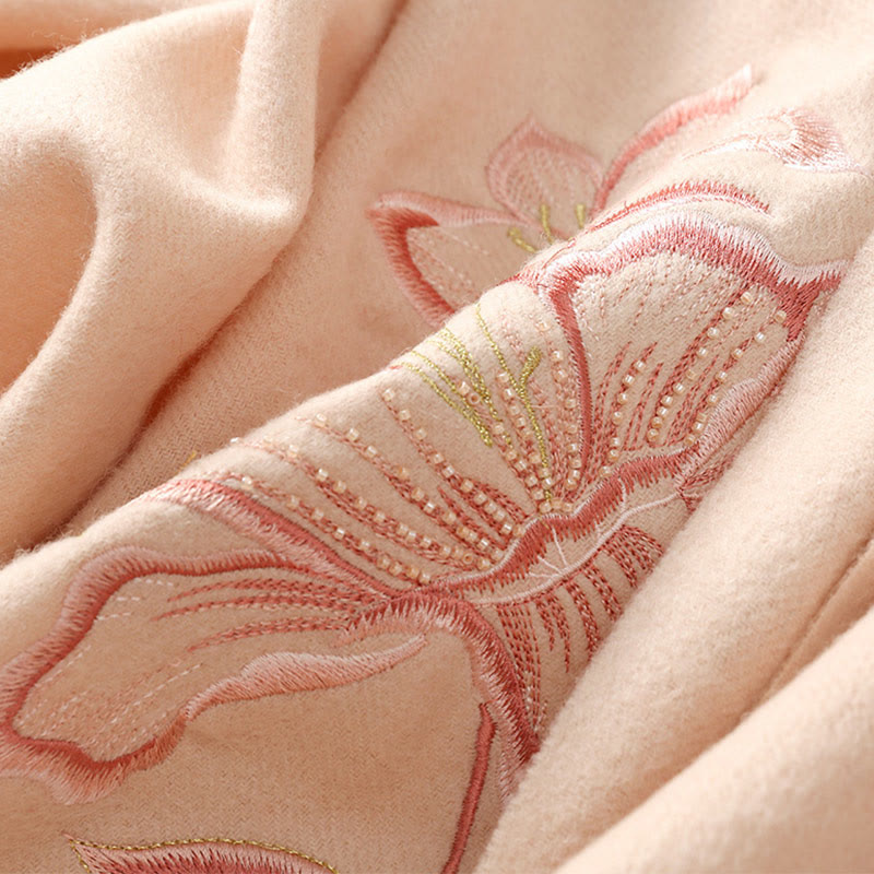 Buddha Stonesウールショール ユリ刺繍タッセル 冬用 心地よい旅行用スカーフ ラップ