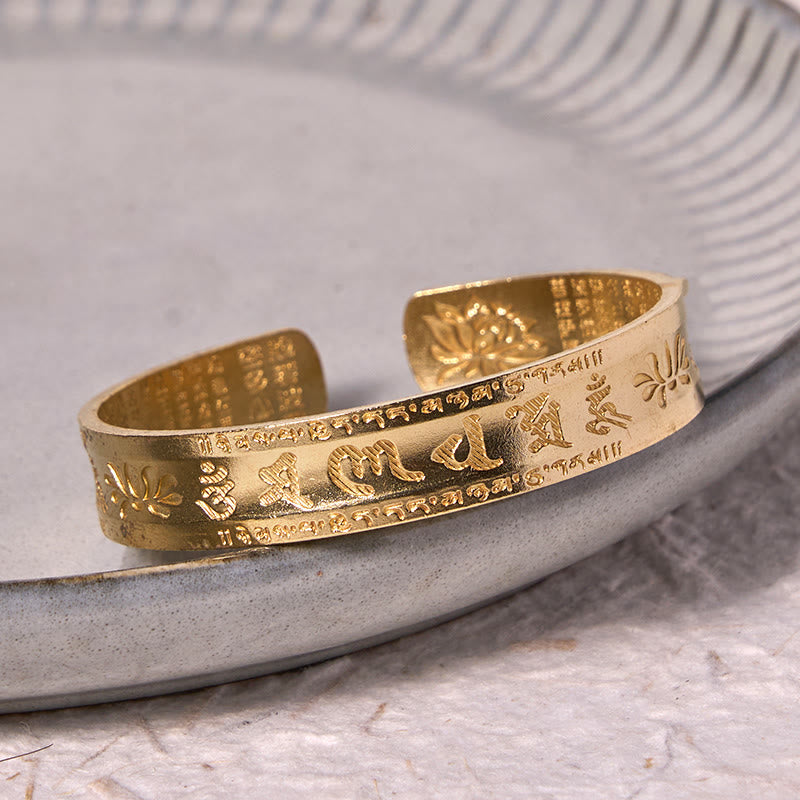 Buddha Stones六つの真実の言葉「om Mani Padme Hum」般若心経 蓮華 銅 真鍮 平和 カフ ブレスレット バングル