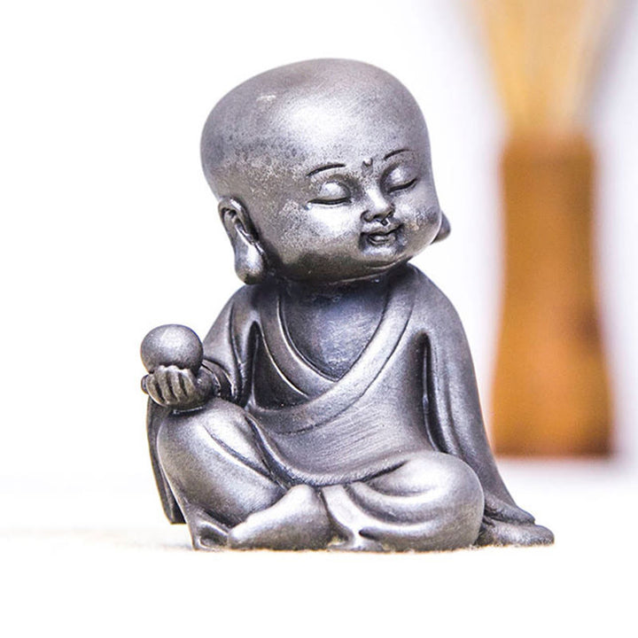 Buddha Stones手作り地蔵観音観音観音菩薩如来鉄粉錆キャスト樹脂像家の装飾