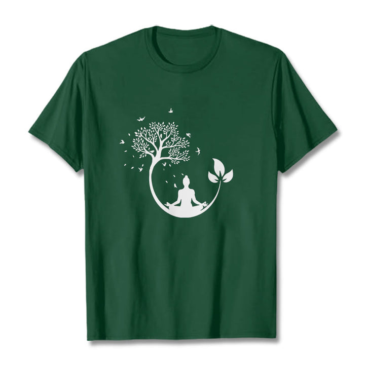 Buddha Stones、木の中で瞑想する仏陀の模様のコットンTシャツ - フォレストグリーン - 2XL - image 11