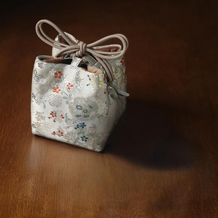 Buddha Stonesの花柄 小型ジュエリー収納ギフトバッグ 8×8×8cm - image 7