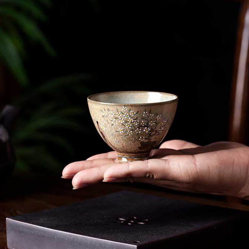 景徳鎮の手描きのBuddha Stones磁器漢服少女花陶器ティーカップカンフーティーカップ
