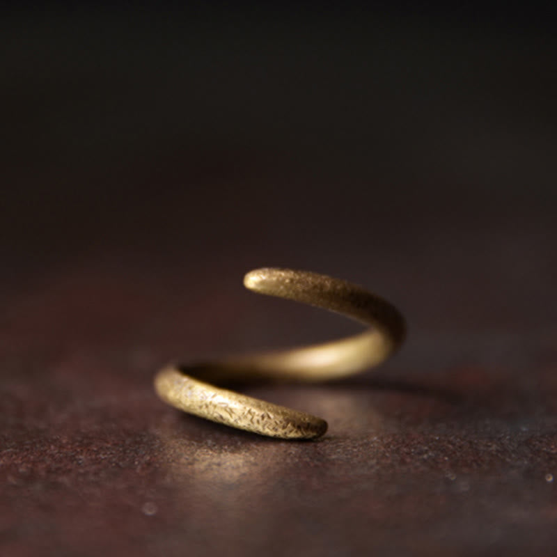 Buddha Stonesのシンプルなデザインの銅製幸運調節リング