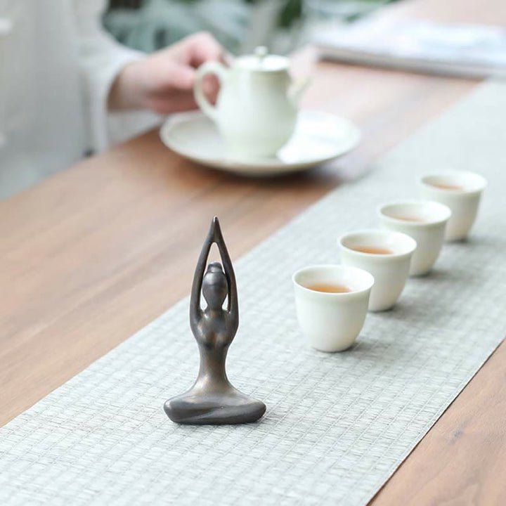 抽象的なヨガ瞑想エクササイズ陶器スピリチュアルな置物彫刻装飾