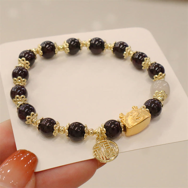 Buddha Stones赤瑪瑙 ストロベリークォーツ 黒曜石 翡翠 ガーネット 真珠 辰砂 団子型 龍 幸運 福 キャラクター ブレスレット - ガーネット(手首周り14~19cm) - image 24