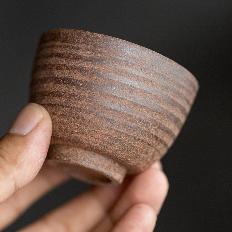 Buddha Stones手作りのレトロなブラウンセラミックティーカップカンフーティーカップ