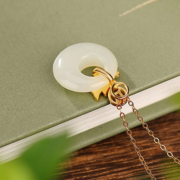 Buddha Stones925 スターリングシルバー メッキ ゴールド 龍年 和田翡翠平和のお守りチャーム銅貨 豊穣 ネックレス ペンダント - image 3