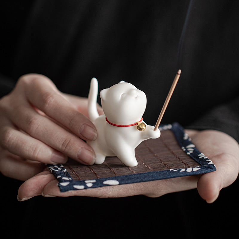 Buddha Stonesミニ招き猫子猫ティーペット陶器ホームデスク置物装飾竹マット付き - image 4
