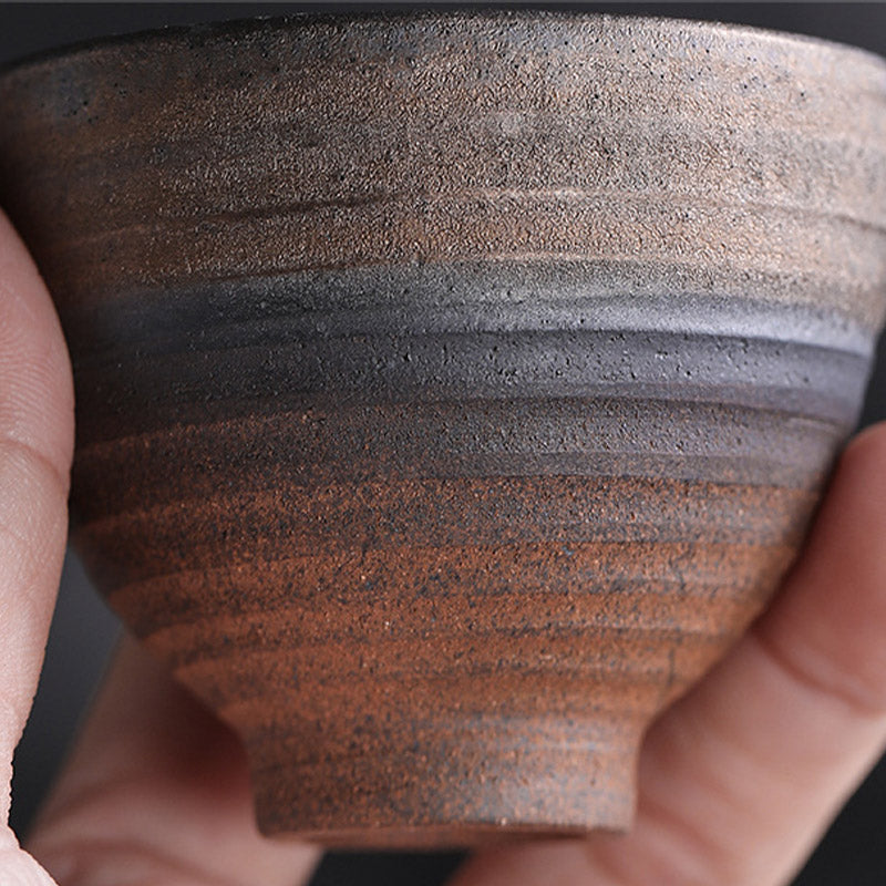 Buddha Stonesシンプルなブラウンのストライプ模様の陶器製ティーカップ カンフーティーカップボウル