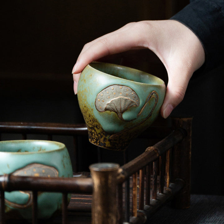 Buddha Stones蓮の鞘彫刻ティーカップカンフーティーカップ