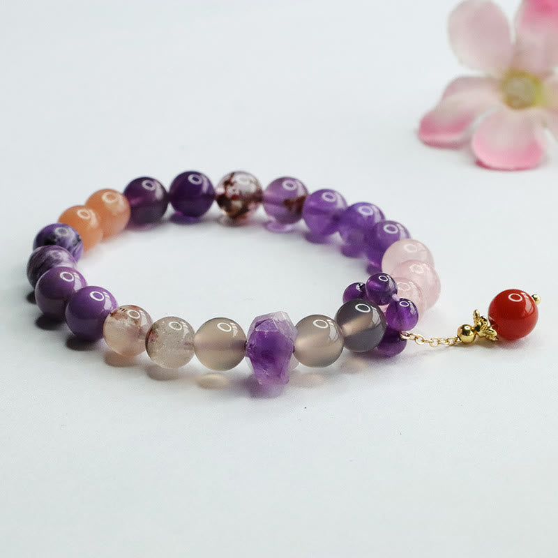 Buddha Stones天然アメジストクリスタル 内なる平和のヒーリングビーズチャームブレスレット