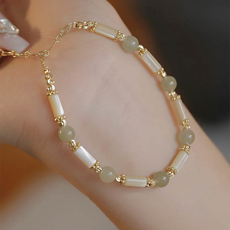 Buddha Stonesシャコガイ石 赤瑪瑙 和田翡翠 祝福ブレスレット