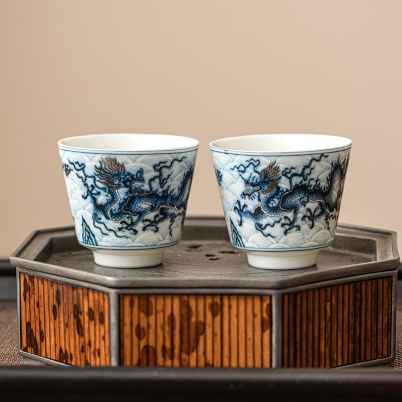 Buddha Stones小さな青と白の龍の模様 陶器ティーカップ カンフーティーカップ 45ml