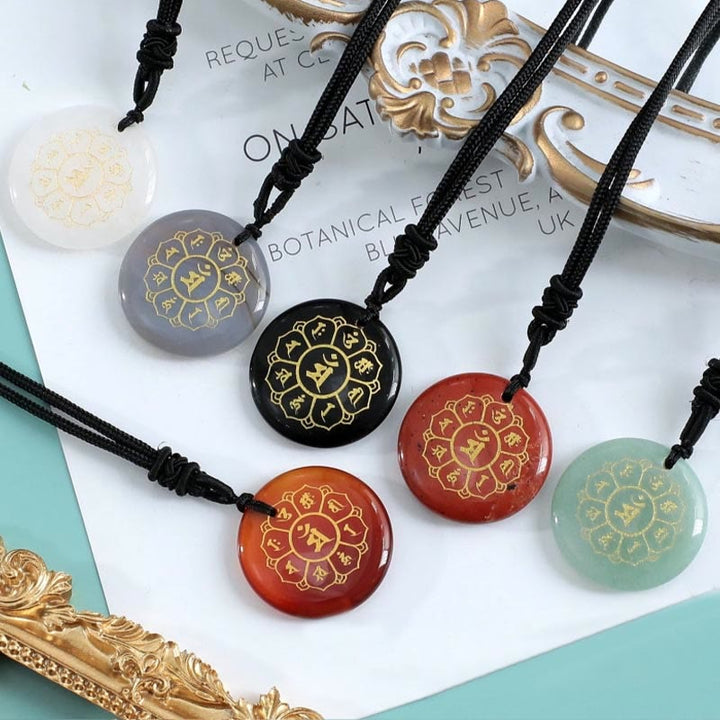 Buddha Stonesオーム・マニ・パドメ・フム天然水晶各種 黒曜石 強さのネックレスペンダント - image 34