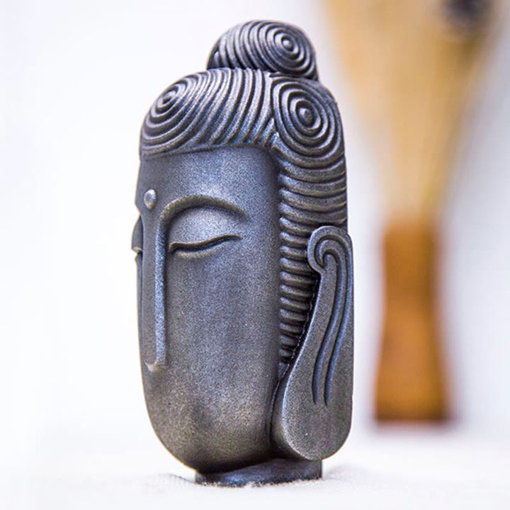 Buddha Stones目を閉じて瞑想する仏像 鉄粉錆鋳造樹脂像 室内装飾