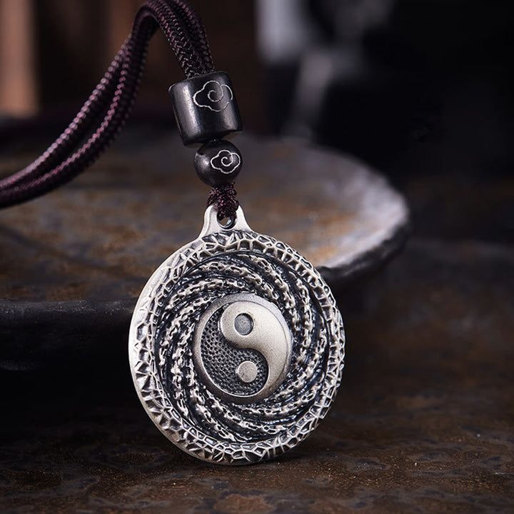 Buddha Stones999 スターリングシルバー 太極 陰陽 八卦 デザイン 山の幽霊 お金を使うネックレス ペンダント - 999スターリングシルバー（山の幽霊コイン＆陰陽八卦） - image 0
