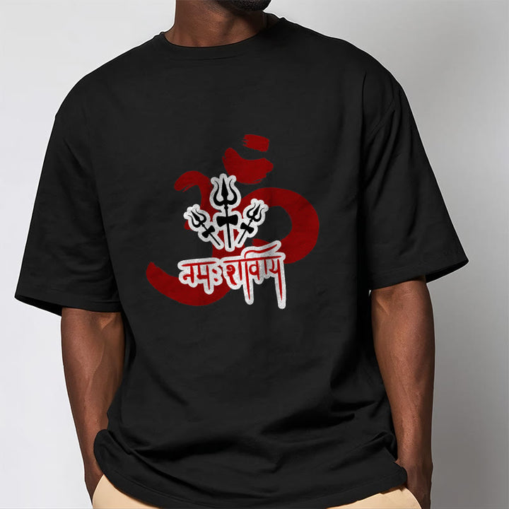 Buddha StonesOM NAMAH SHIVAYA 三つの小さな三叉槍 コットンTシャツ - image 15