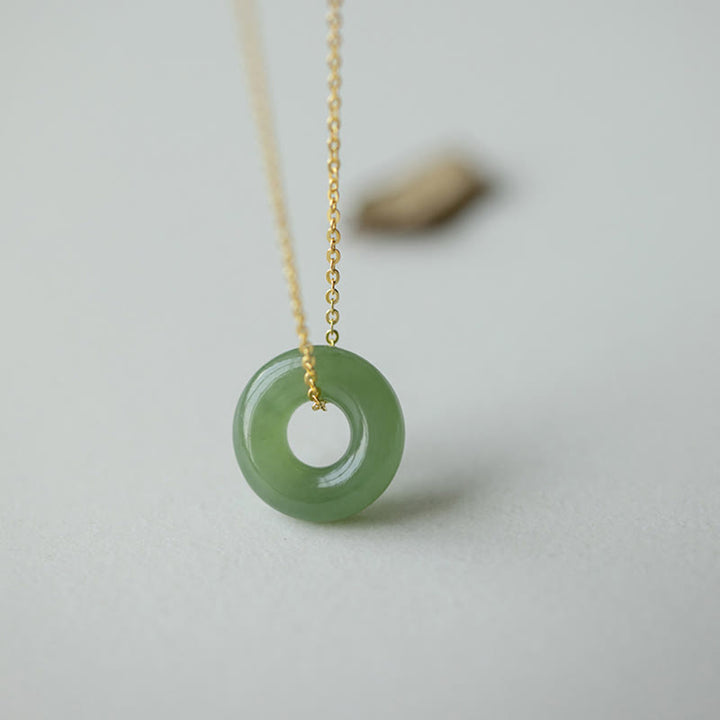 Buddha Stones 925スターリングシルバーメッキゴールド和田翡翠平和のお守りチャームネックレスペンダント - ジェイド平和のお守りチャームシルバーネックレス - image 0