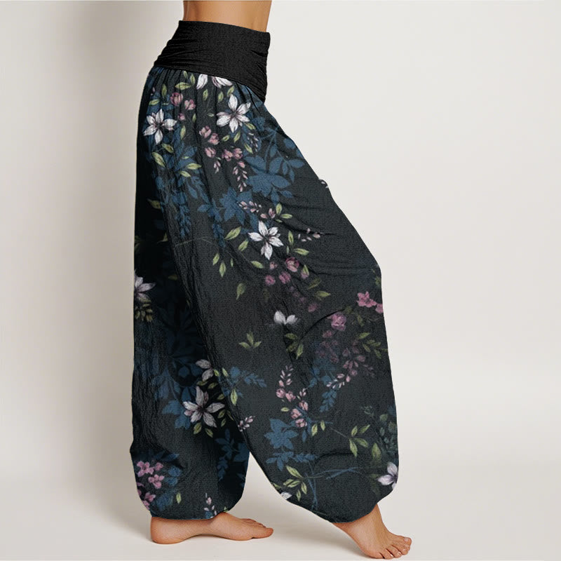 Buddha Stonesコットン 小さな白い花と緑の葉 レディース 伸縮性ウエスト ハーレムパンツ - image 2