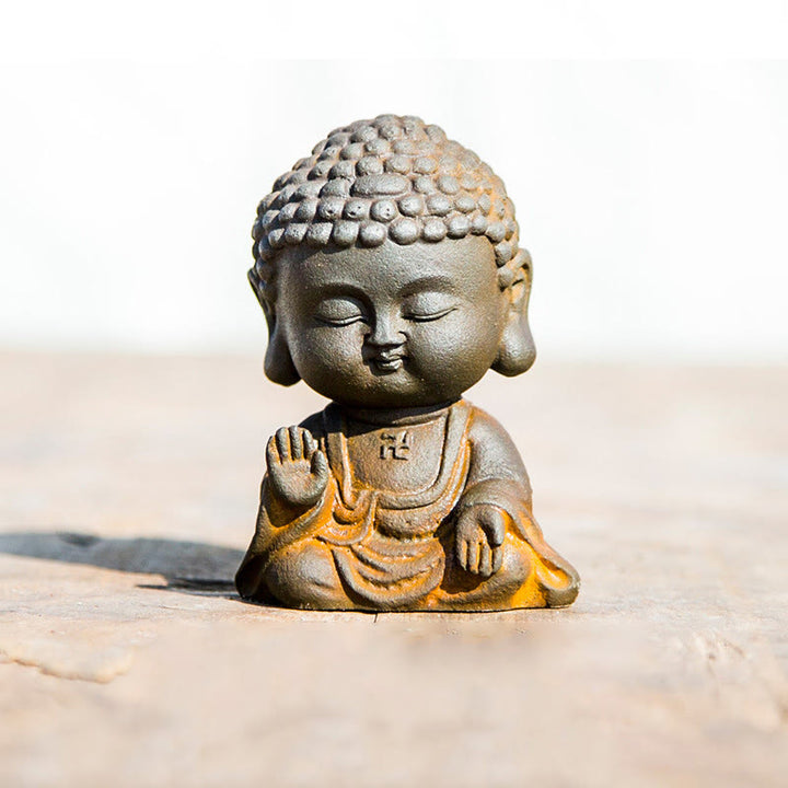 Buddha Stones小さな瞑想仏 鉄粉錆鋳造樹脂像 家の装飾
