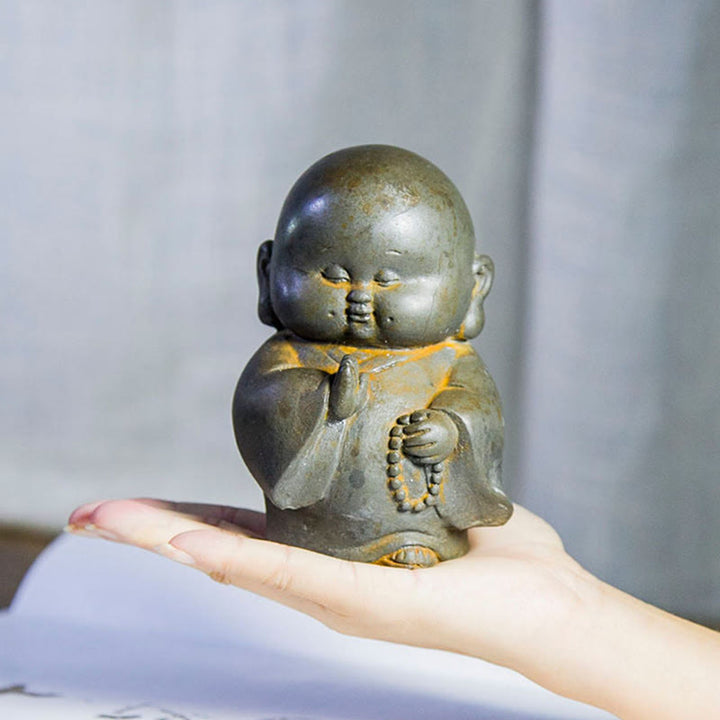 Buddha Stones手作り 小さな僧侶 鉄粉 錆 鋳造 樹脂 像 家の装飾
