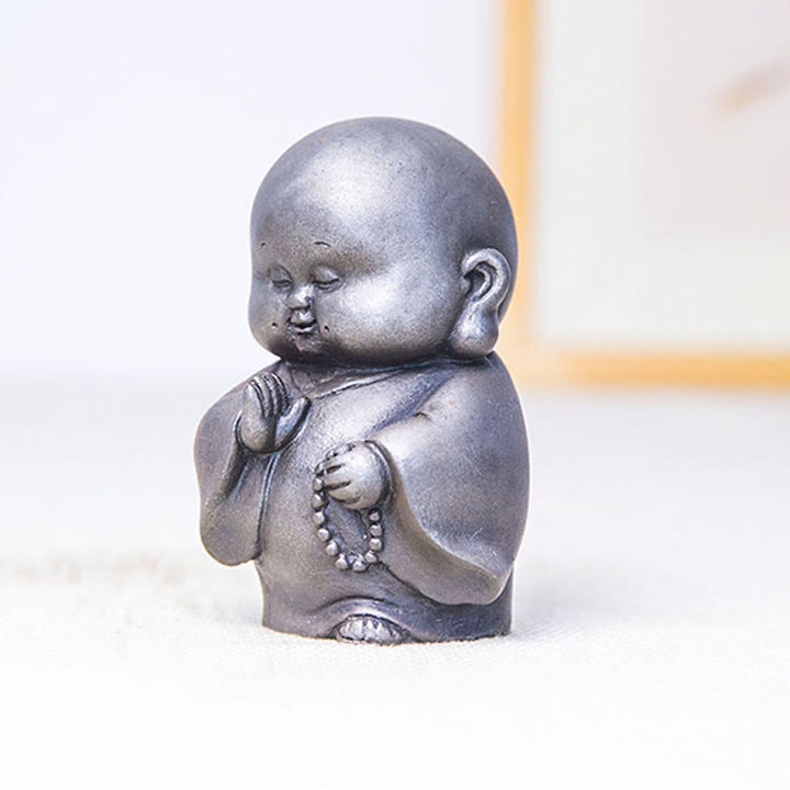 Buddha Stones手作り 小さな僧侶 鉄粉 錆 鋳造 樹脂 像 家の装飾