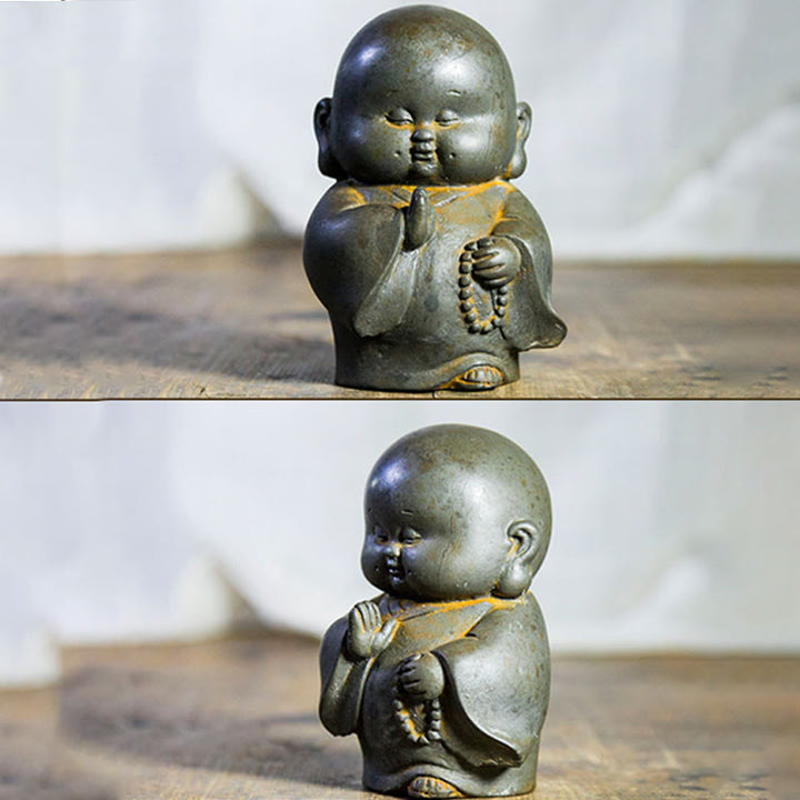 Buddha Stones手作り 小さな僧侶 鉄粉 錆 鋳造 樹脂 像 家の装飾