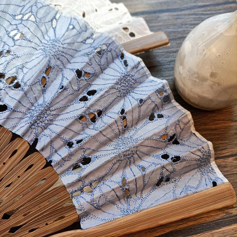Buddha Stones、無地、中空花、刺繍、コットン生地、手持ち竹扇子