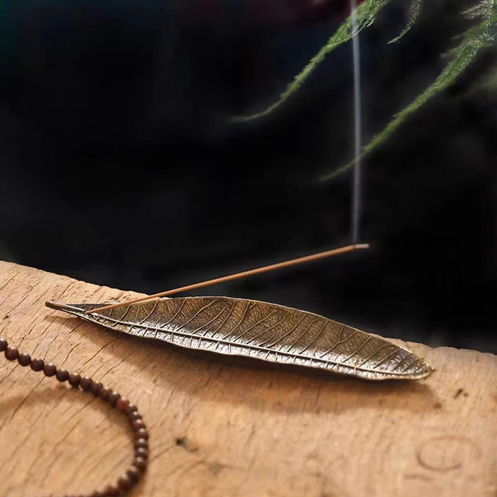 Buddha Stones合金製東洋葉癒し香炉装飾 - ブラウンリーフ 24.6×5.3×1.4cm - image 0