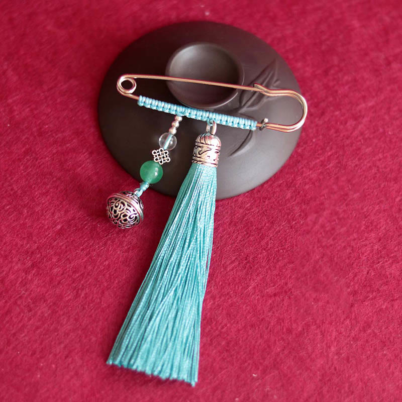 Buddha Stonesのレトロなベルタッセルブローチ