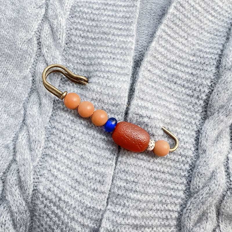 Buddha Stonesの種子瑪瑙 穏やかな調和のブローチ