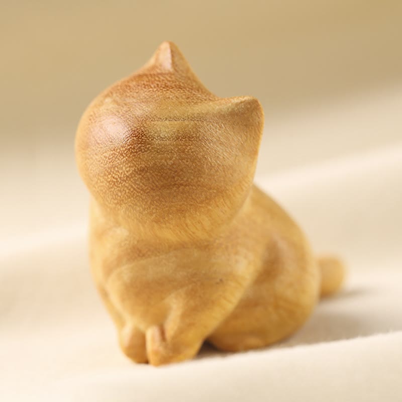 Buddha Stones小猫 白檀 守護 家飾り（ランダムタイプ） - 6.1×4.8×3.4cm（左右ランダムタイプ） - image 1
