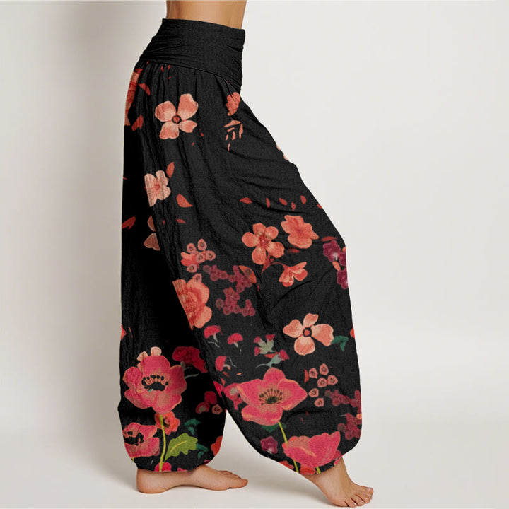 Buddha Stonesと赤い花、ポピー柄レディース伸縮性ウエストハーレムパンツ - image 3