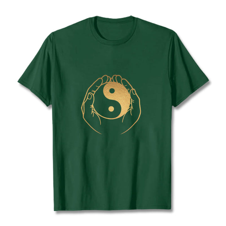 黄金の陰陽を握るBuddha Stonesの手Tシャツ - フォレストグリーン - 2XL - image 6
