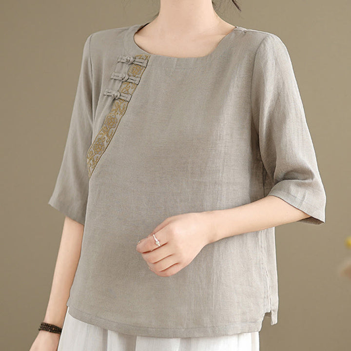 Buddha Stonesカジュアル レディース 刺繍花柄 フロッグボタン クルーネックデザイン 半袖 コットンリネンシャツ - image 5