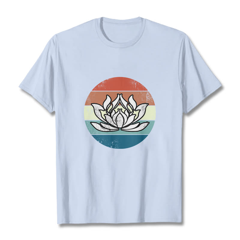 Buddha Stonesと蓮の花のカラフルなストライプ柄コットンTシャツ - ライトシアン - 2XL - image 19