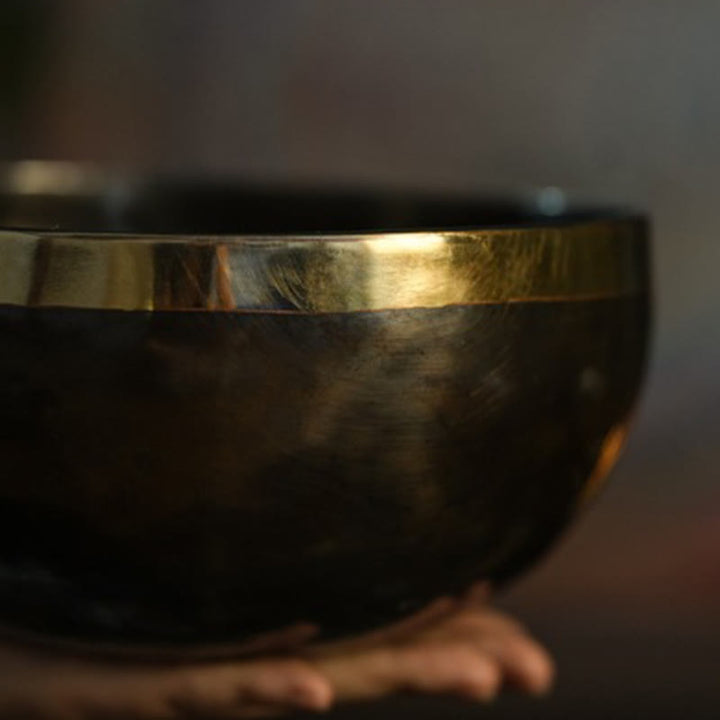 Buddha Stones 手作りのネパール製シンギングボウル シンプルな模様 ヒーリングと瞑想のためのサウンドボウルセット - image 12