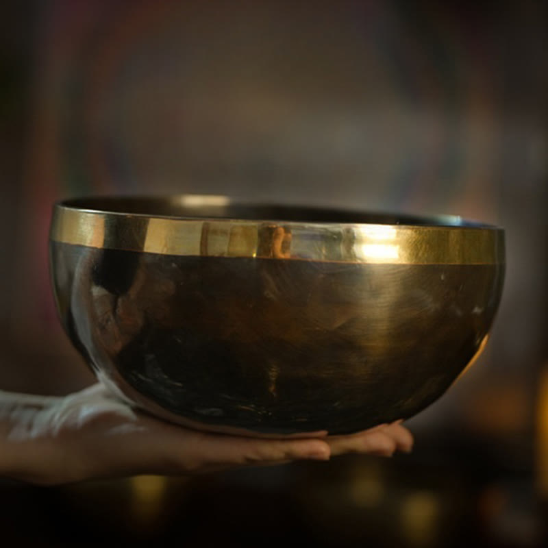 Buddha Stones 手作りのネパール製シンギングボウル シンプルな模様 ヒーリングと瞑想のためのサウンドボウルセット - image 5