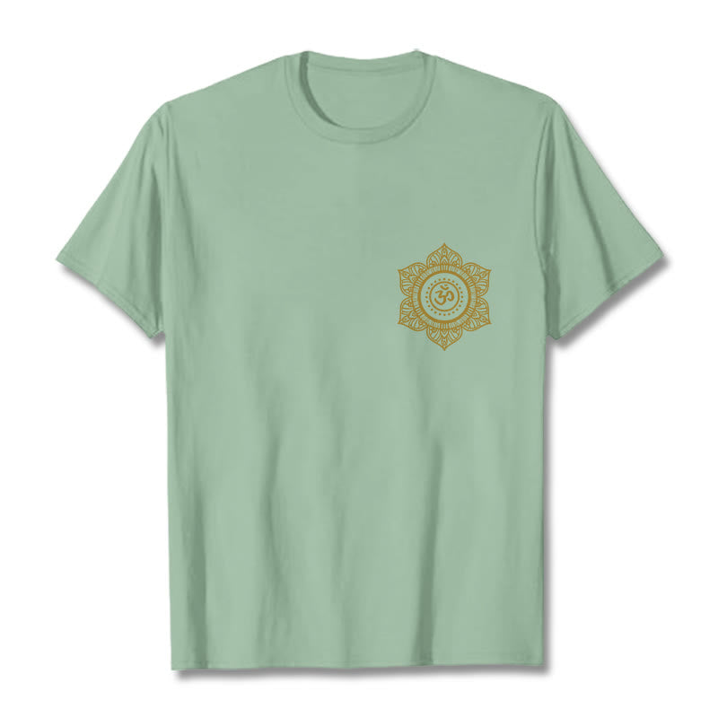 Buddha Stones黄金曼荼羅 OM 柄 Tシャツ - ペールグリーン - 2XL - image 15