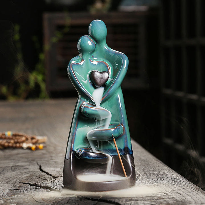 Buddha Stones恋人 カップル 抱擁 愛 陶器 逆流 煙 噴水 癒し 香炉 装飾 - 7.3×7.4×17.4cm - image 1