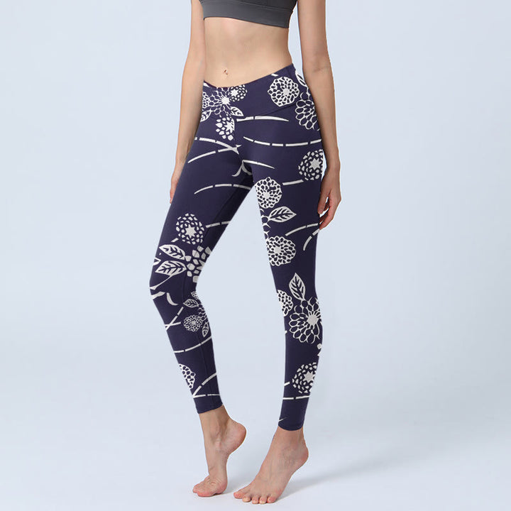 Buddha Stonesホワイトスケッチ 菊柄 ジムレギンス レディース ヨガパンツ - 黒 - US18、 UK/AU22、 EU50 (4XL) - image 1
