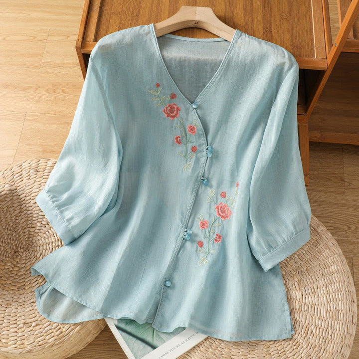 Buddha Stones刺繍の花柄レディースVネックシャツ - ライトスカイブルー - US12、 UK/AU16、 EU44 (2XL) - image 3