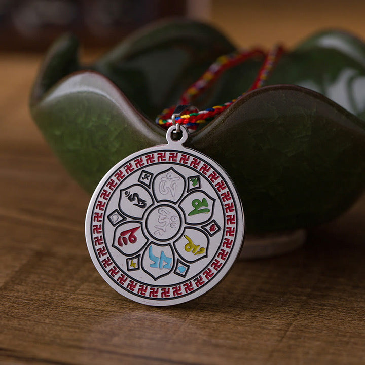 Buddha Stonesカラフルオーム・マニ・パドメ・フムチタン鋼 保護ロープ ネックレス ペンダント - image 1