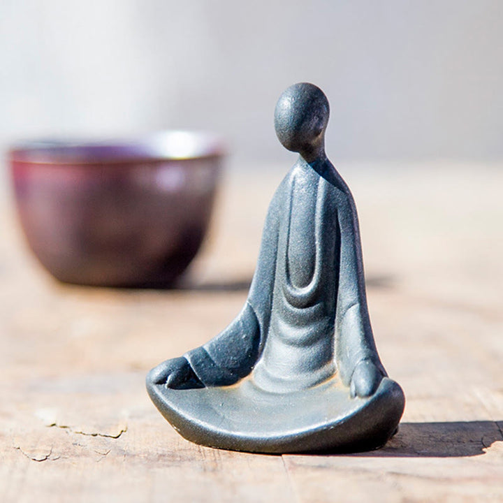 Buddha Stones手作り 座像無形の仏鉄粉 錆 鋳造 樹脂 像 装飾 - image 2