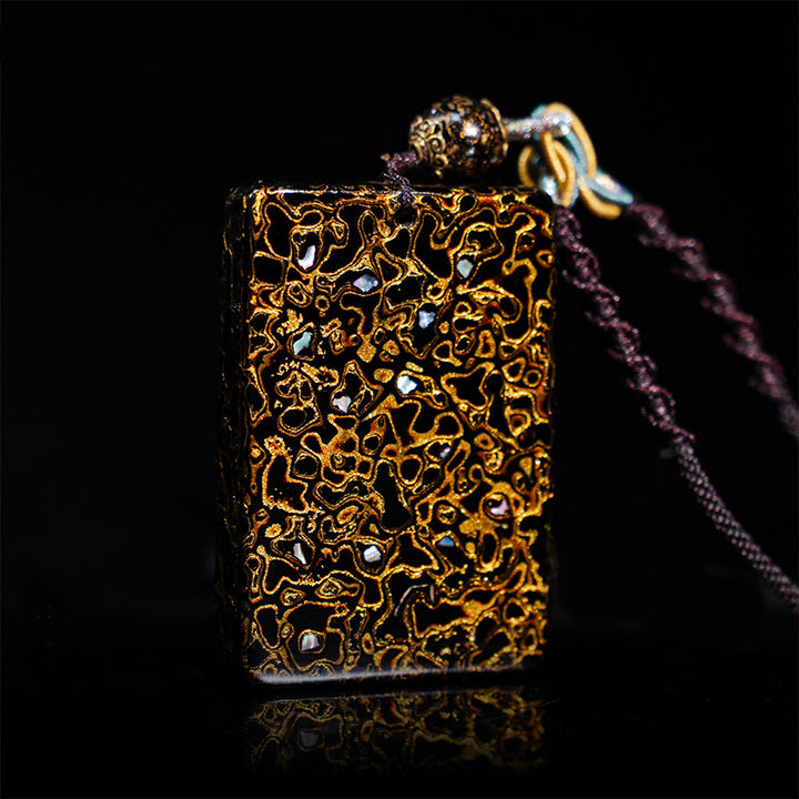 Buddha Stones手作り漆工芸 白檀 守護ペンダントネックレス - ブラック（ペンダントサイズ：4×6×1cm） - image 12