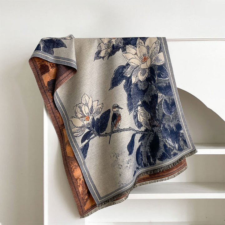 Buddha Stonesと冬の白いマグノリアの花、小鳥の模様の暖かくて心地よいスカーフショール - スティールブルー - 185×65cm - image 11