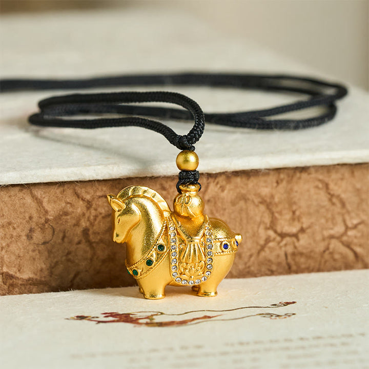 Buddha Stones馬年 24Kゴールドメッキ 真鍮ロープコードネックレスペンダント - image 1