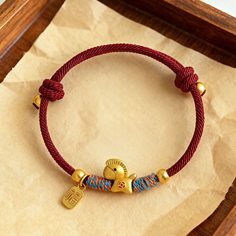 Buddha Stones999 スターリングシルバー 馬年福キャラクターチャーム カラフルストリングロープ幸運ブレスレット - ゴールドホースレッドロープ（手首周り：14～19cm） - image 0